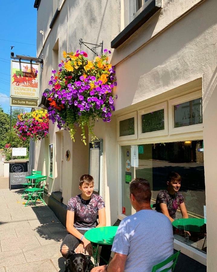 The Coach And Horses Inn Chepstow Exterior foto